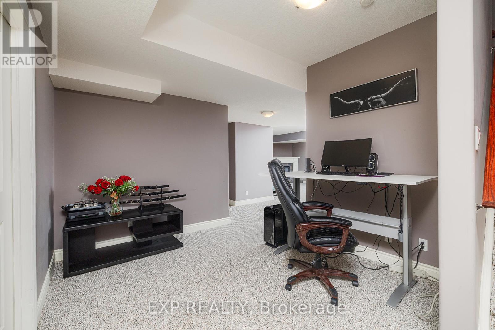 679 Salzburg Drive, Waterloo, Ontario  N2V 2N8 - Photo 30 - X12194403