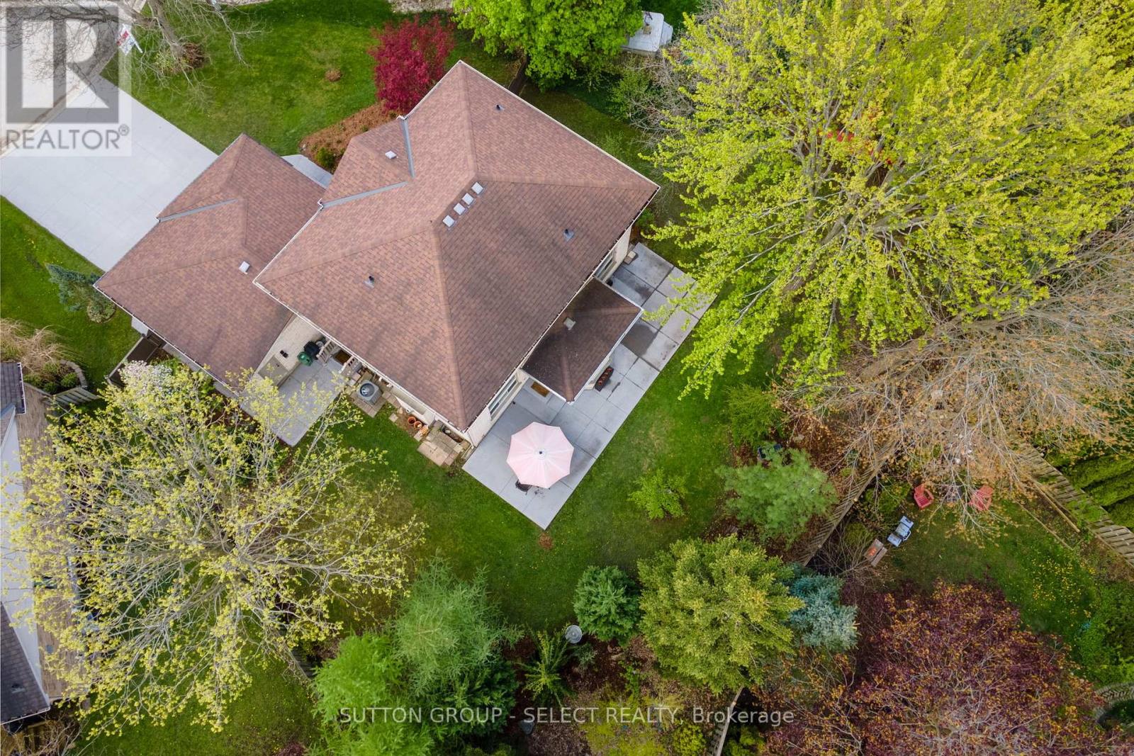 122 Moraine Court, London North, Ontario N6G 4Z2 - Photo 37 - X12194539