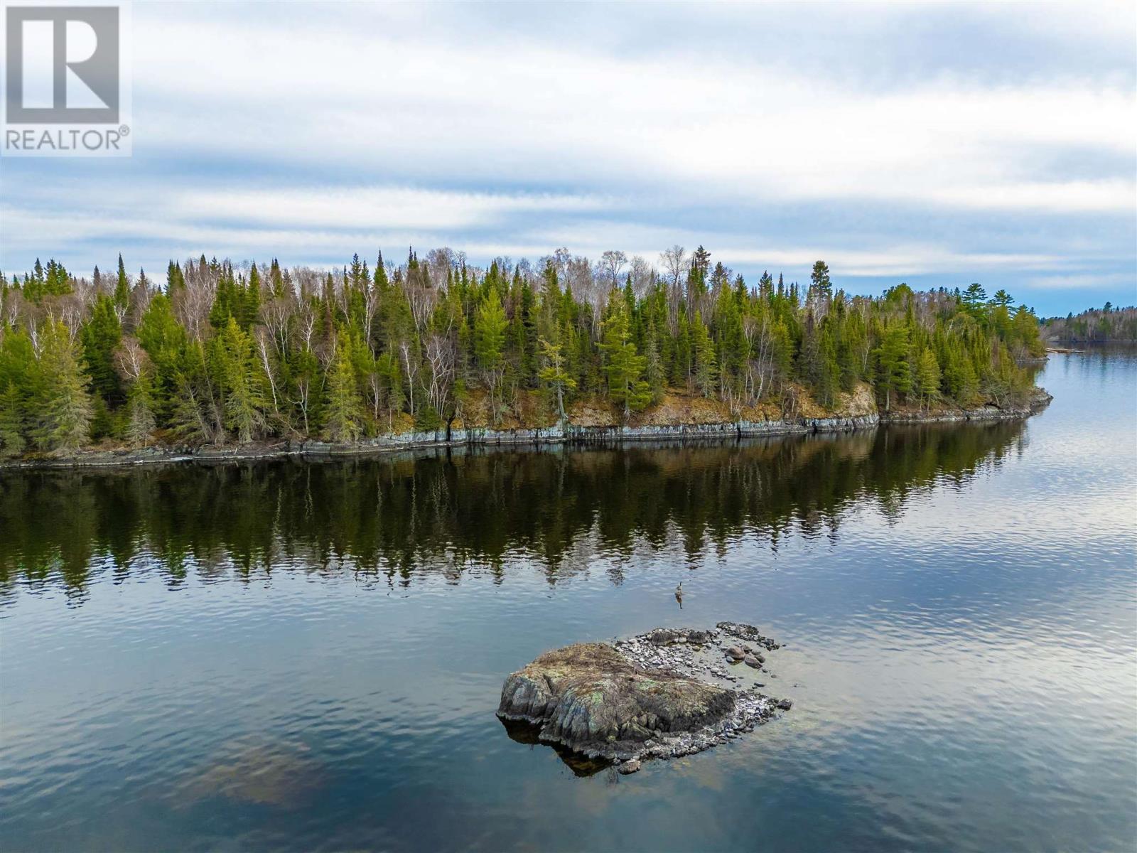 Island D49, Matheson Bay, Lake Of The Woods, Kenora, Ontario  P0X 1H0 - Photo 35 - TB233564