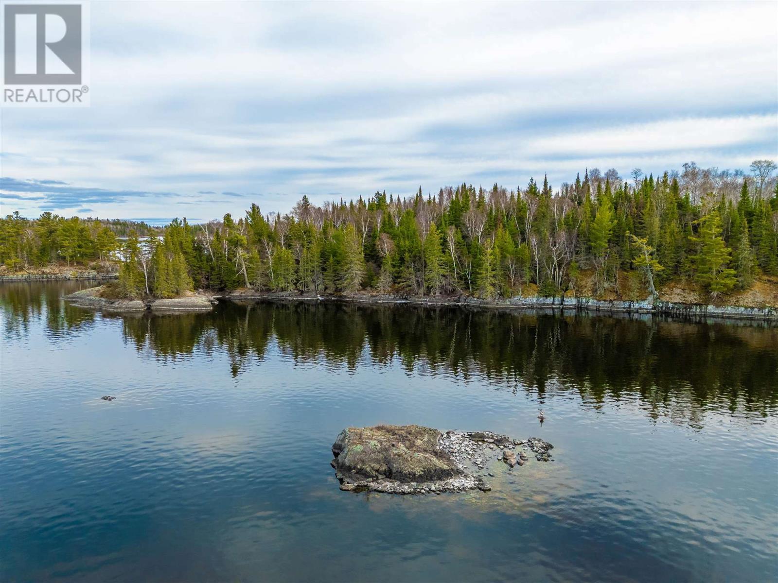 Island D49, Matheson Bay, Lake Of The Woods, Kenora, Ontario  P0X 1H0 - Photo 36 - TB233564