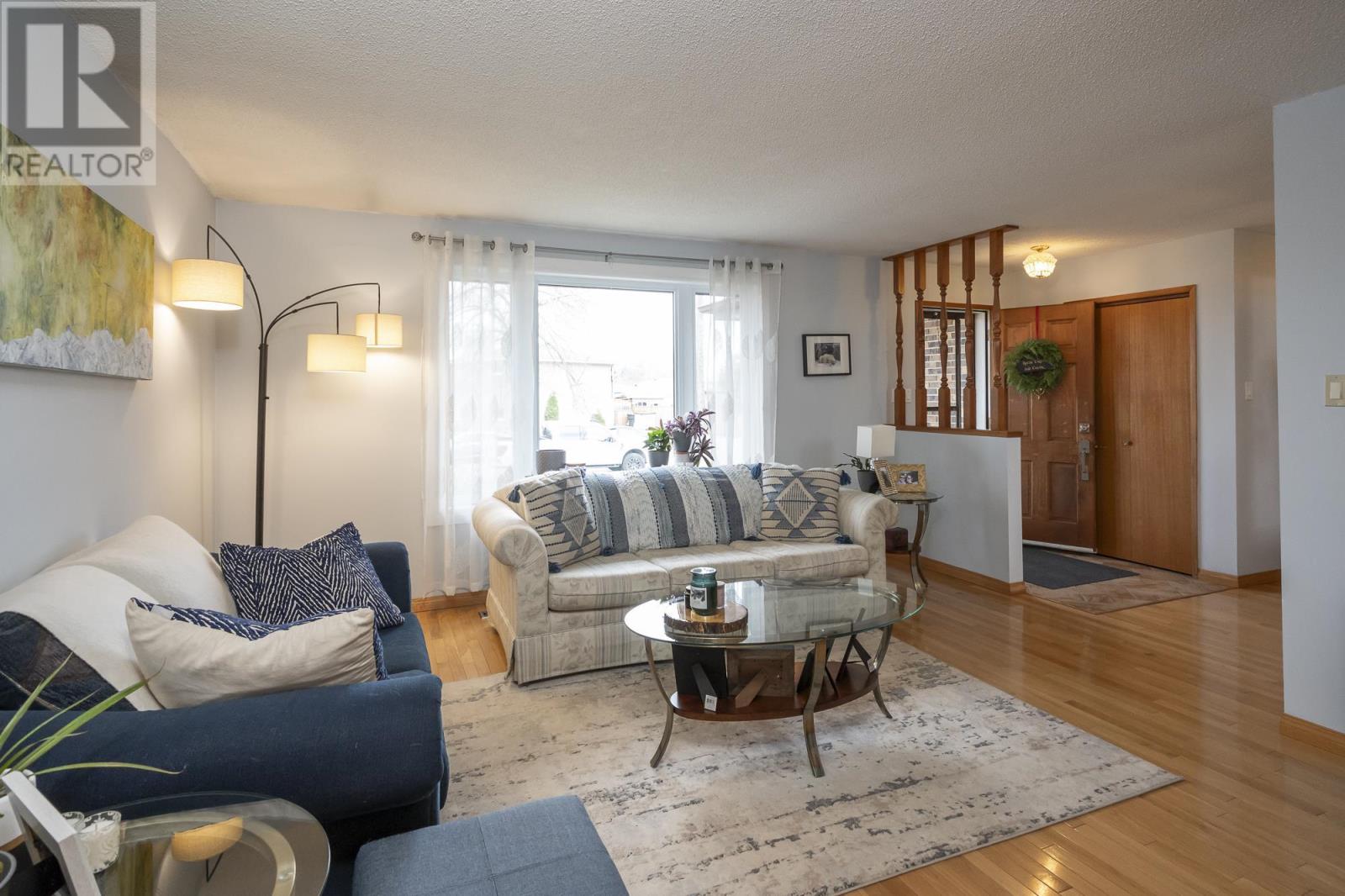 Property at 234 Trinity CRES image 5