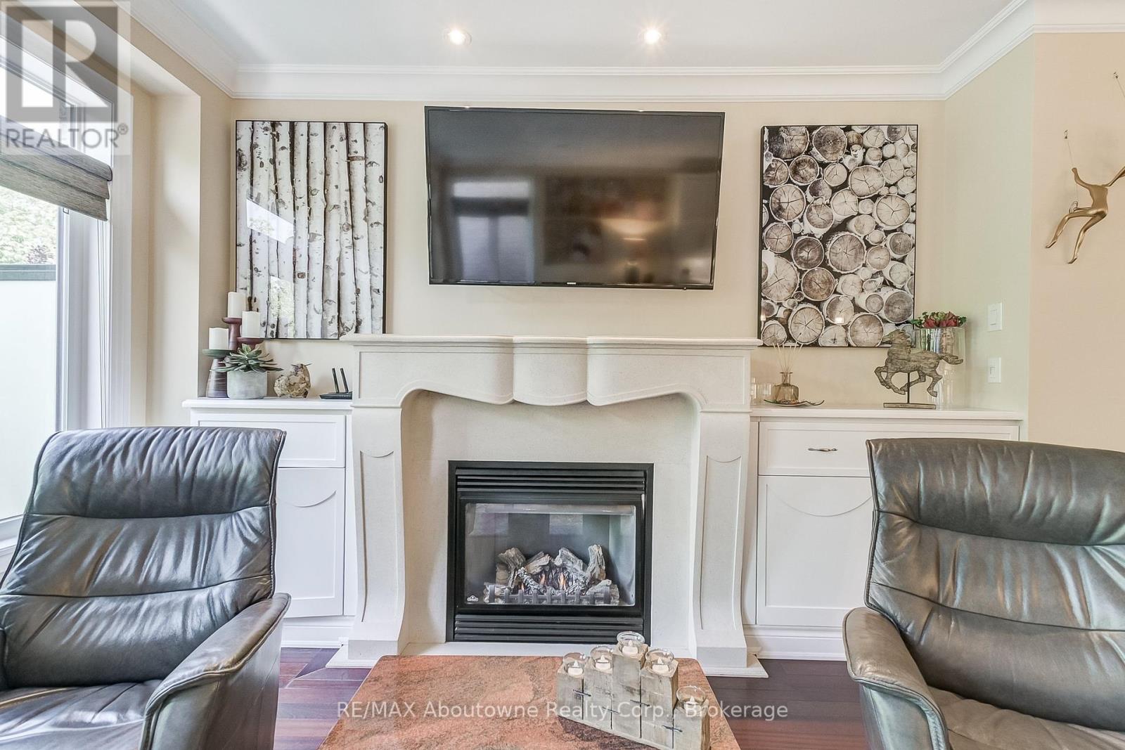 3109 Watercliffe Court, Oakville, Ontario  L6M 0K7 - Photo 14 - W12194532