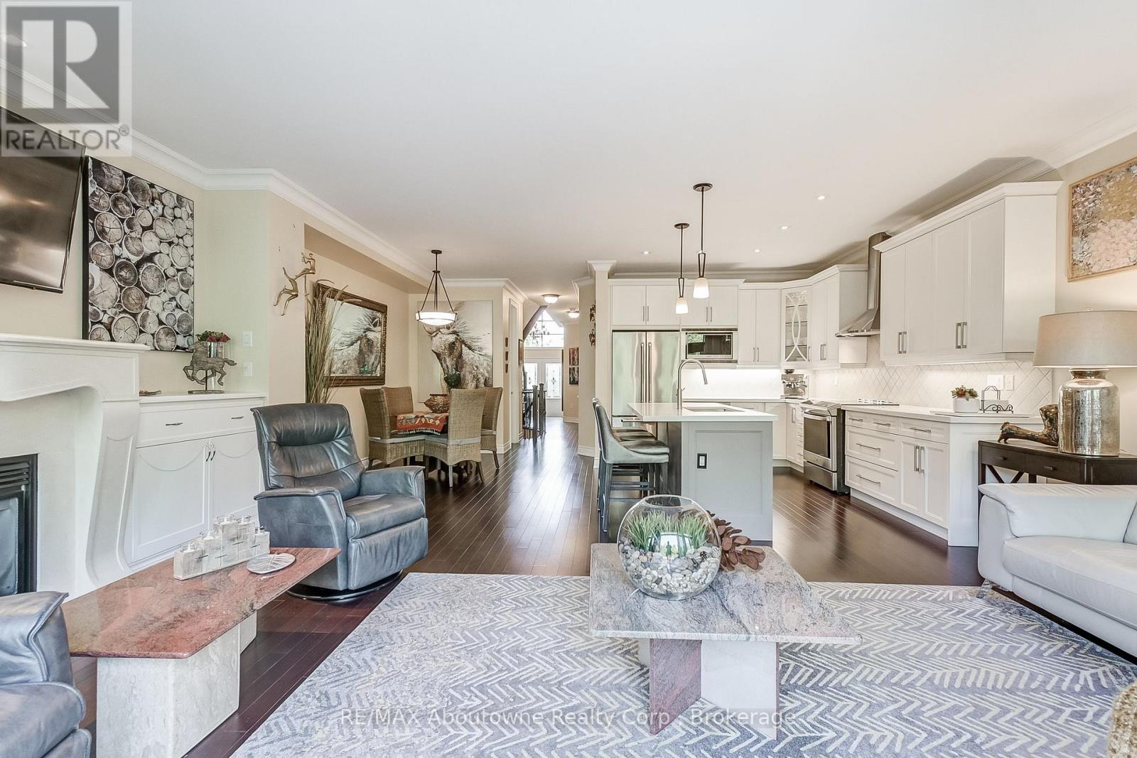 3109 Watercliffe Court, Oakville, Ontario  L6M 0K7 - Photo 15 - W12194532