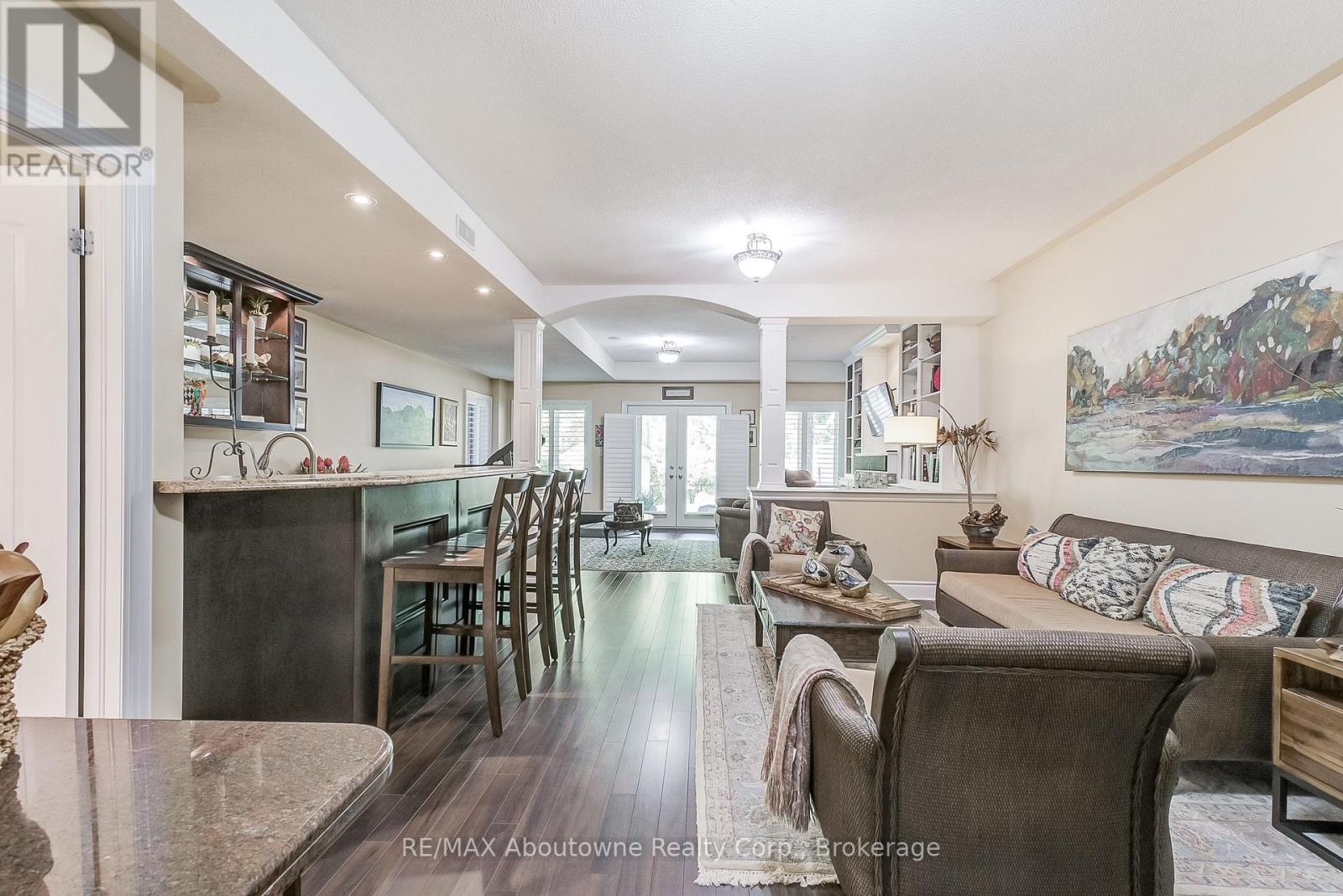 3109 Watercliffe Court, Oakville, Ontario  L6M 0K7 - Photo 28 - W12194532