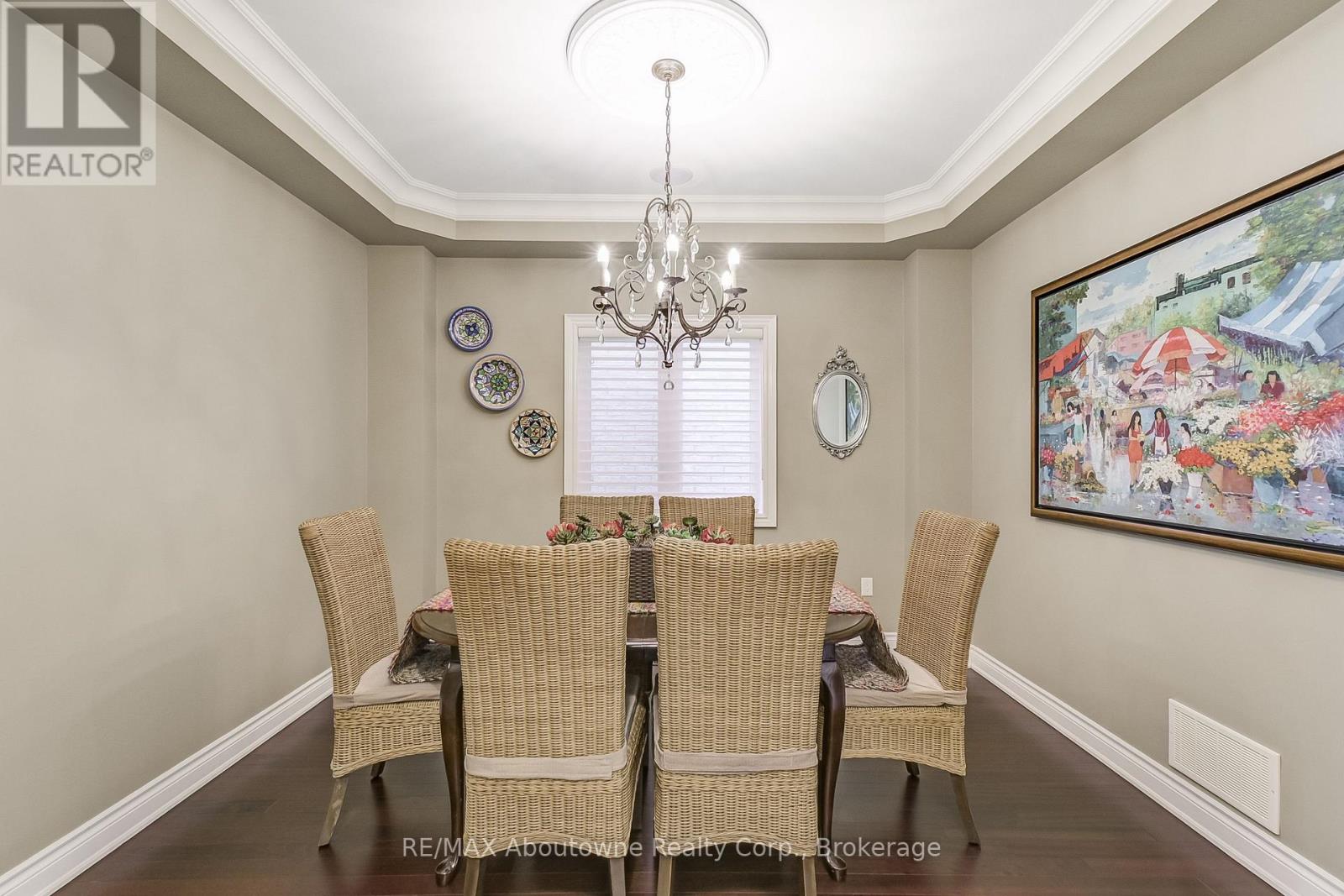 3109 Watercliffe Court, Oakville, Ontario  L6M 0K7 - Photo 7 - W12194532