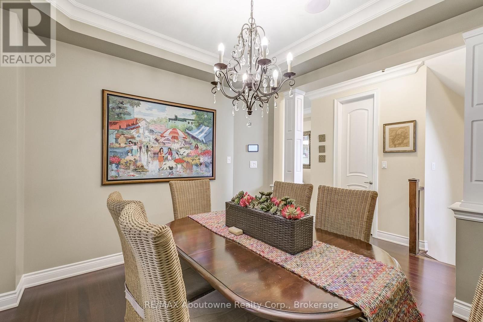 3109 Watercliffe Court, Oakville, Ontario  L6M 0K7 - Photo 8 - W12194532