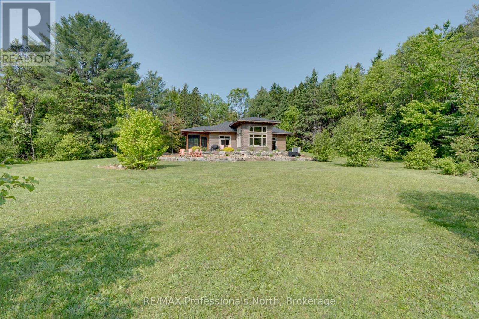203 Bonnell Road, Bracebridge, Ontario  P1L 0M1 - Photo 47 - X12194484