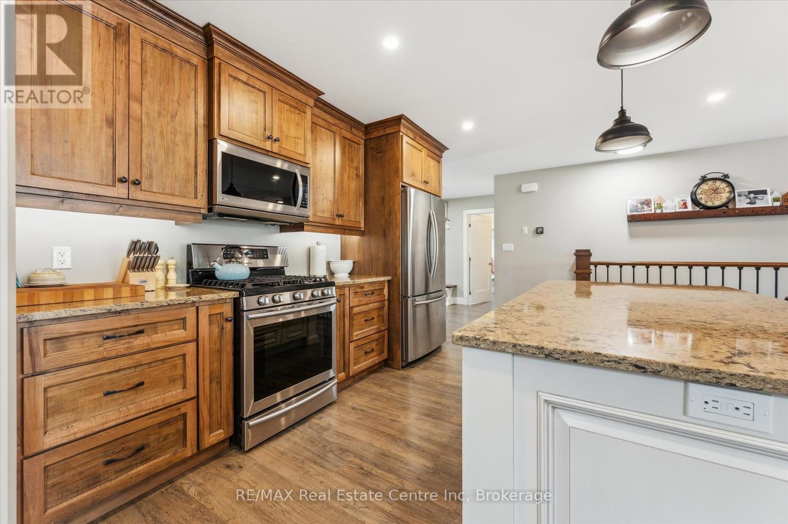 91 Gerber Drive, Perth East, Ontario  N0K 1M0 - Photo 17 - X12194508