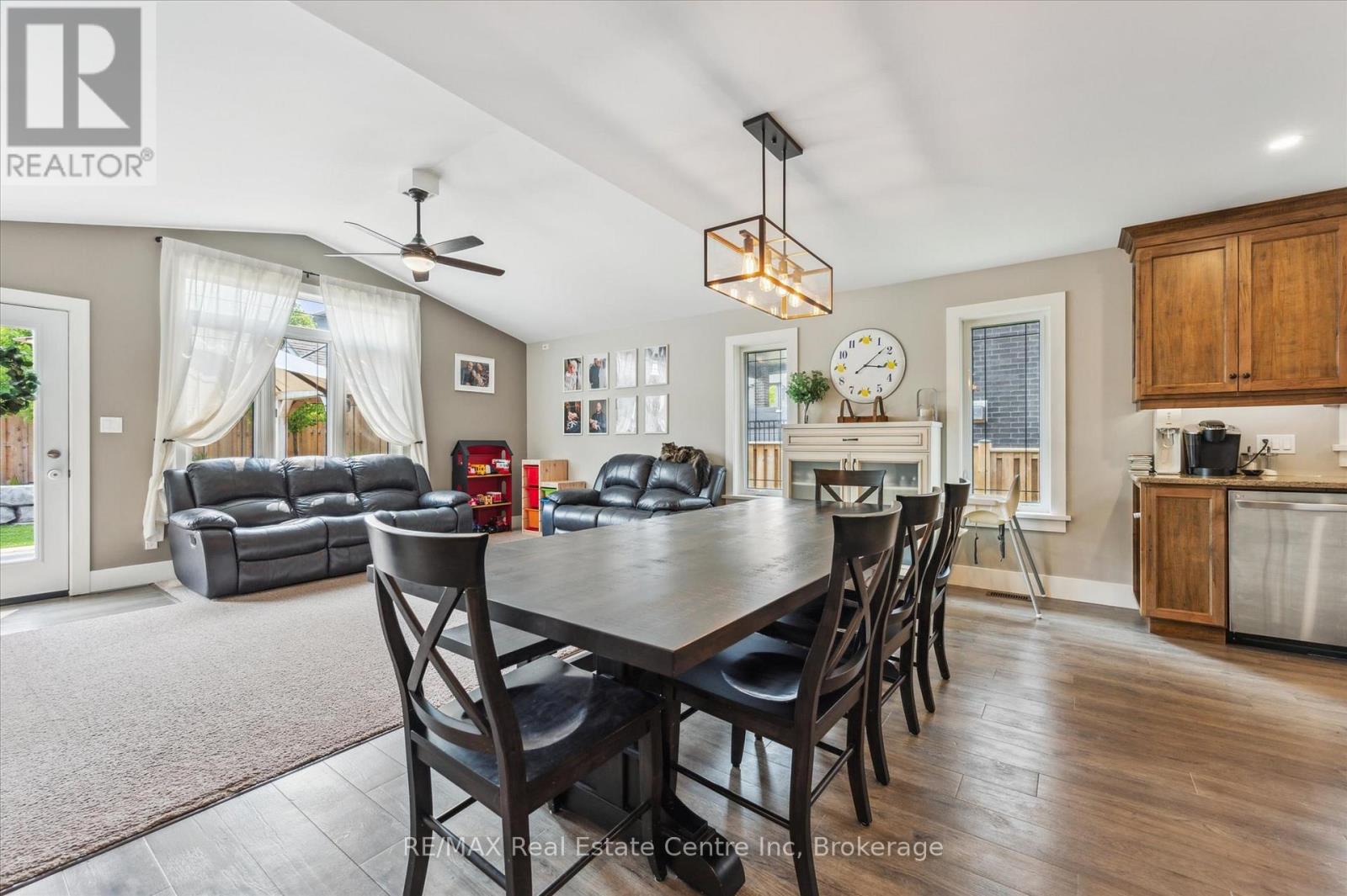 91 Gerber Drive, Perth East, Ontario  N0K 1M0 - Photo 19 - X12194508