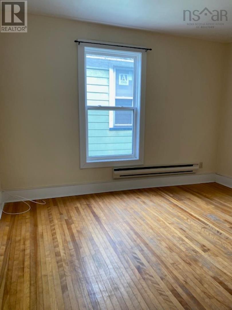 263 Bentinck Street, Sydney, Nova Scotia  B1P 1G8 - Photo 7 - 202509369