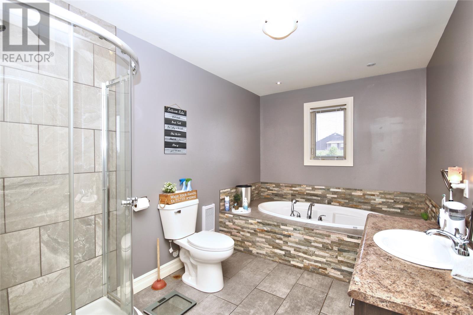 17-19 Tilts Hill Place, Bay Roberts, Newfoundland & Labrador  A0A 1G0 - Photo 7 - 1285974