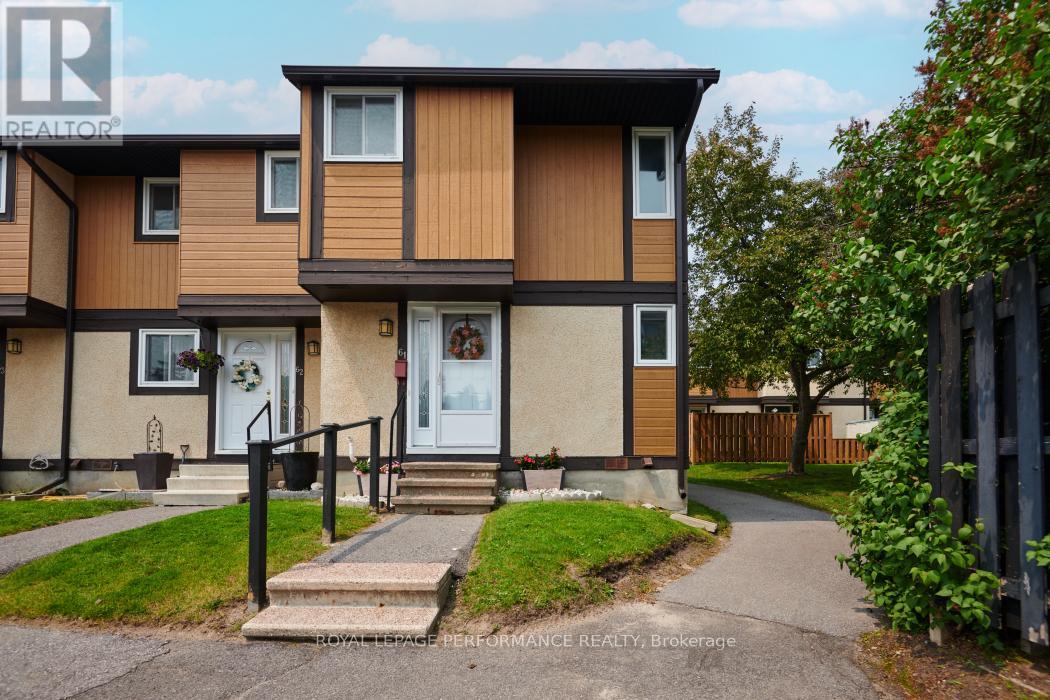 61 - 3344 UPLANDS DRIVE, Ottawa, Ontario