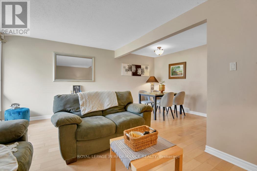 61 - 3344 Uplands Drive, Ottawa, Ontario  K1V 9R9 - Photo 11 - X12194482
