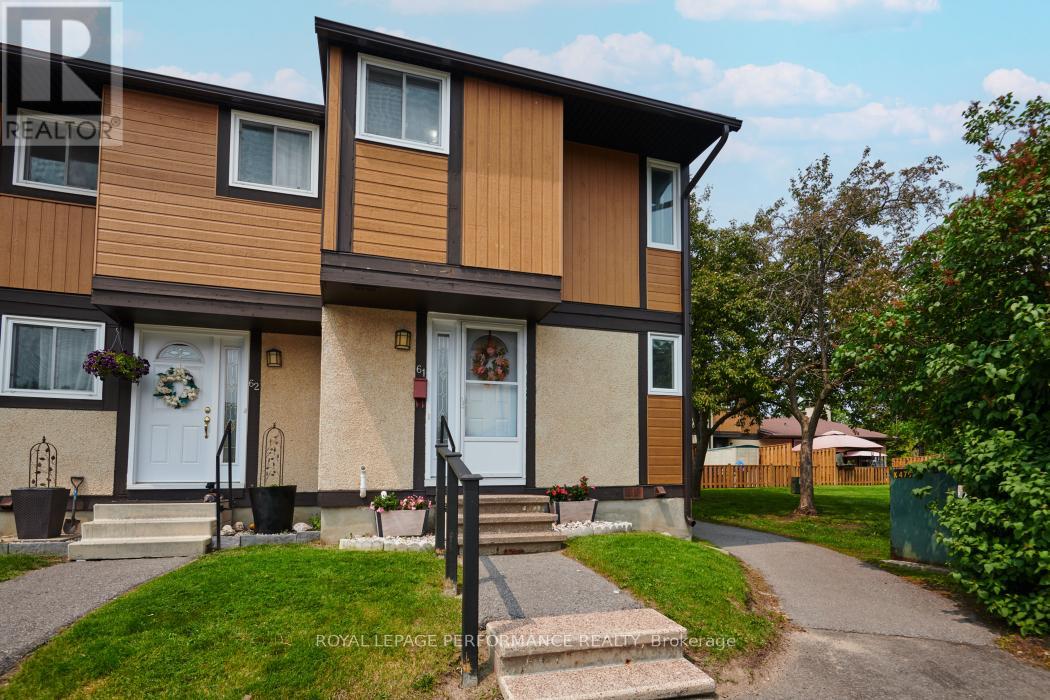 61 - 3344 Uplands Drive, Ottawa, Ontario  K1V 9R9 - Photo 2 - X12194482