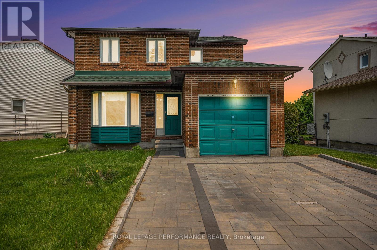 3 Four Seasons Drive, Ottawa, Ontario  K2E 7P7 - Photo 1 - X12194492