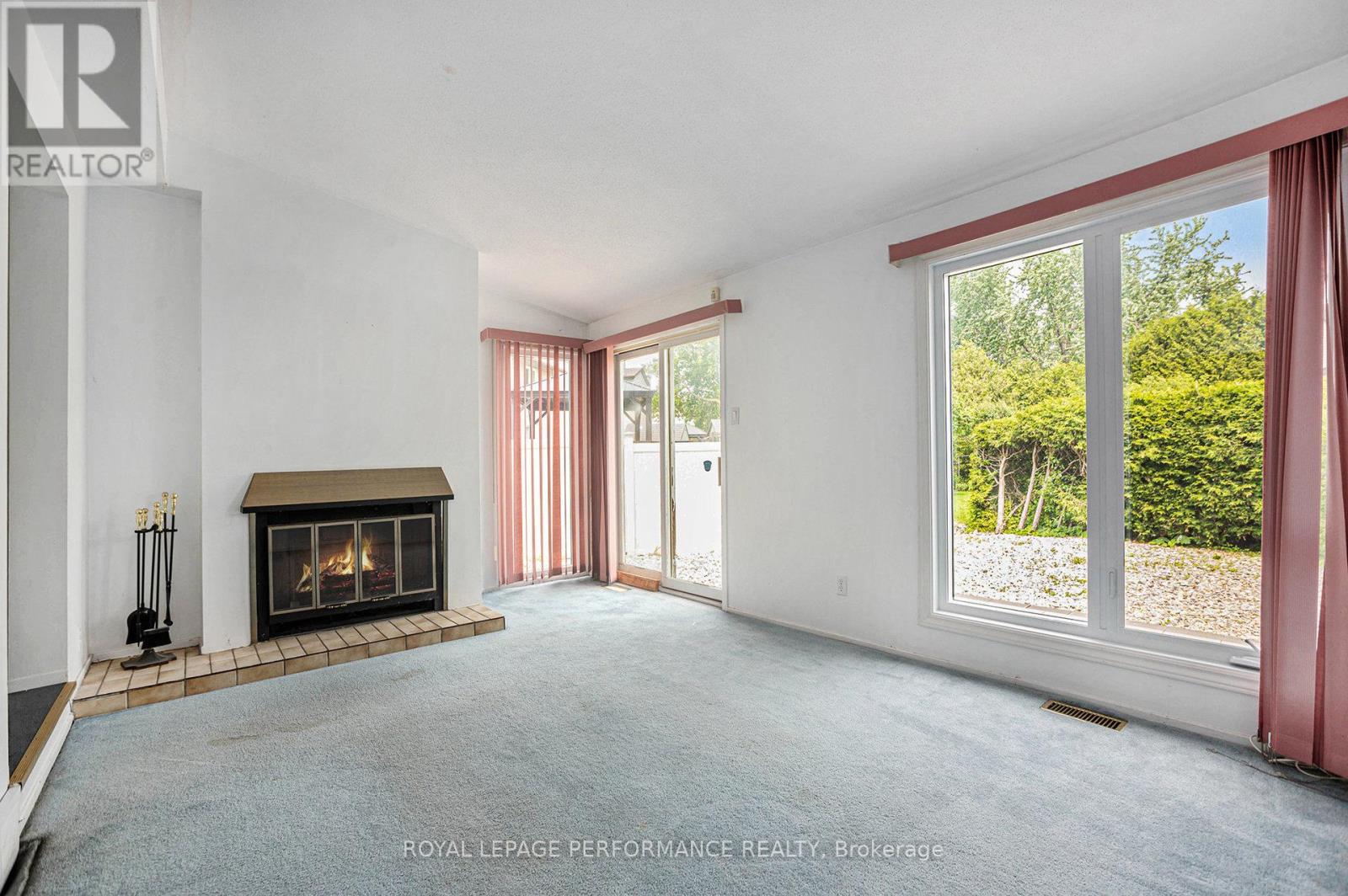 3 Four Seasons Drive, Ottawa, Ontario  K2E 7P7 - Photo 13 - X12194492