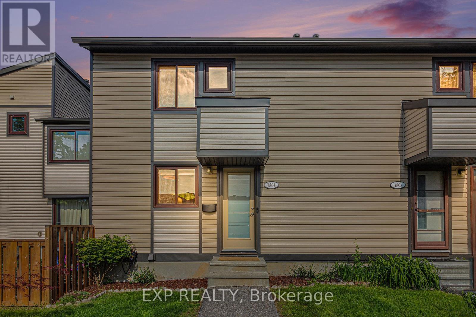 7804 Jeanne D'arc Boulevard, Ottawa, Ontario  K1C 2E9 - Photo 1 - X12194496