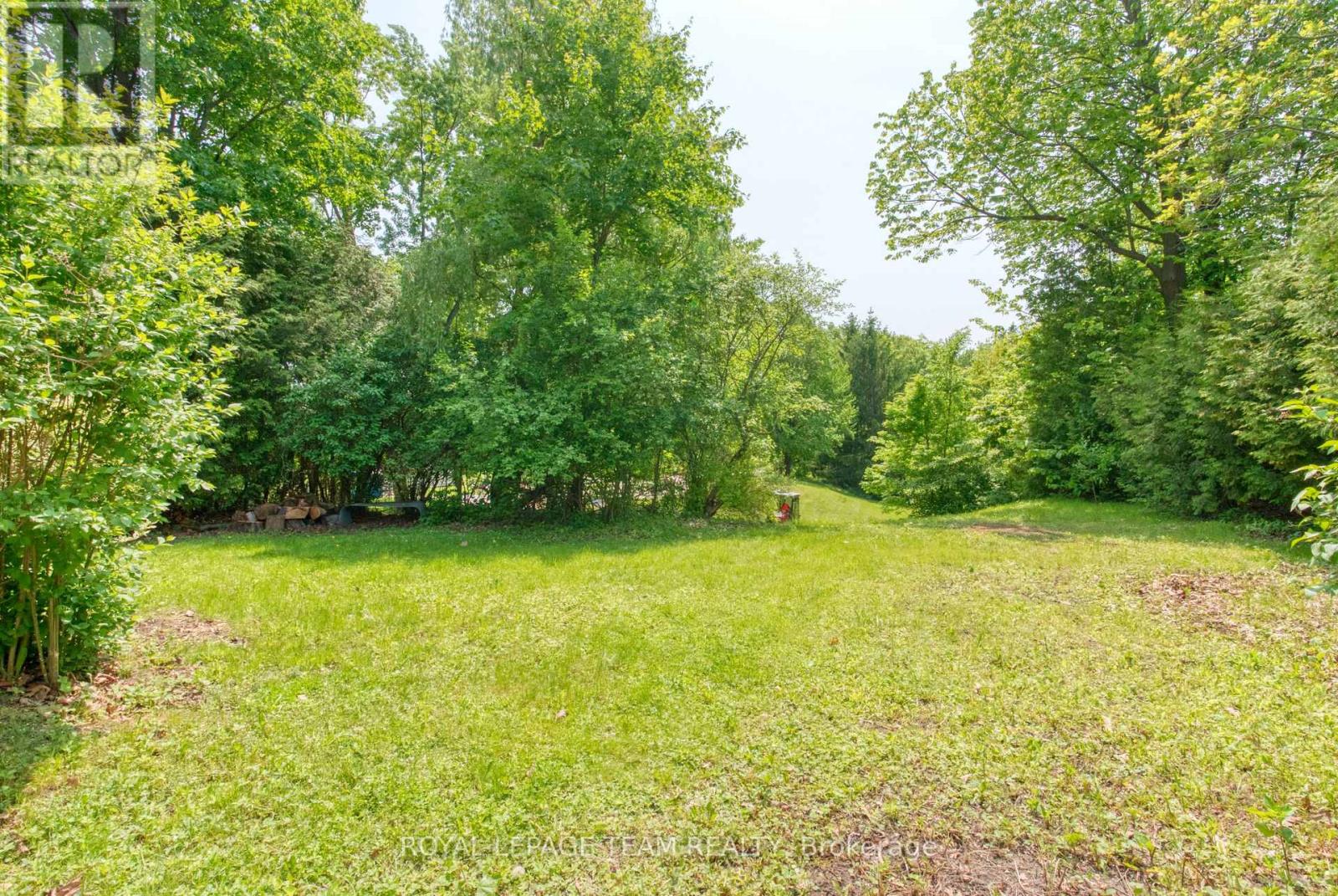 19 Dayton Crescent, Ottawa, Ontario  K2H 7N8 - Photo 33 - X12194415