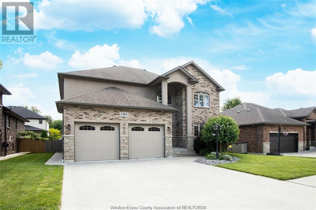 Property at 1385 MAPLE image 2