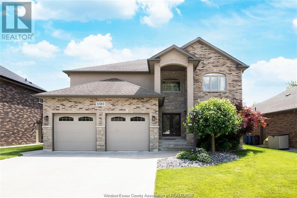 MLS# 25013958: 1385 MAPLE, LaSalle, Canada