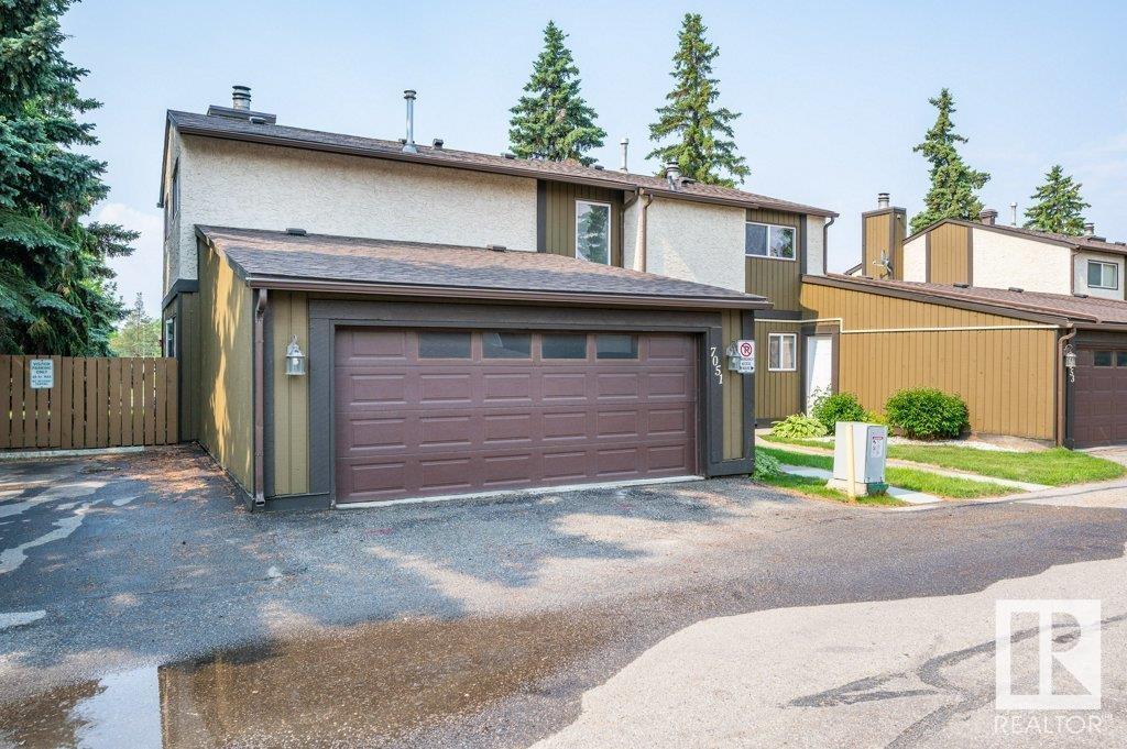 7051 32 Av Nw, Edmonton, Alberta  T6K 2K9 - Photo 2 - E4440217