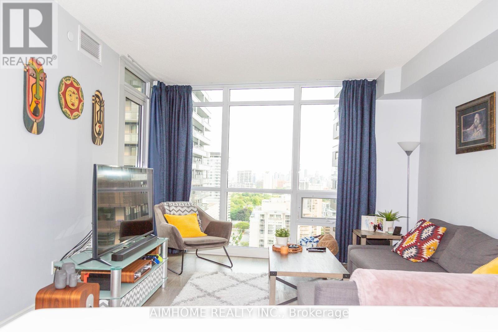 2101 - 30 Roehampton Avenue, Toronto, Ontario  M4P 0B9 - Photo 7 - C12194462