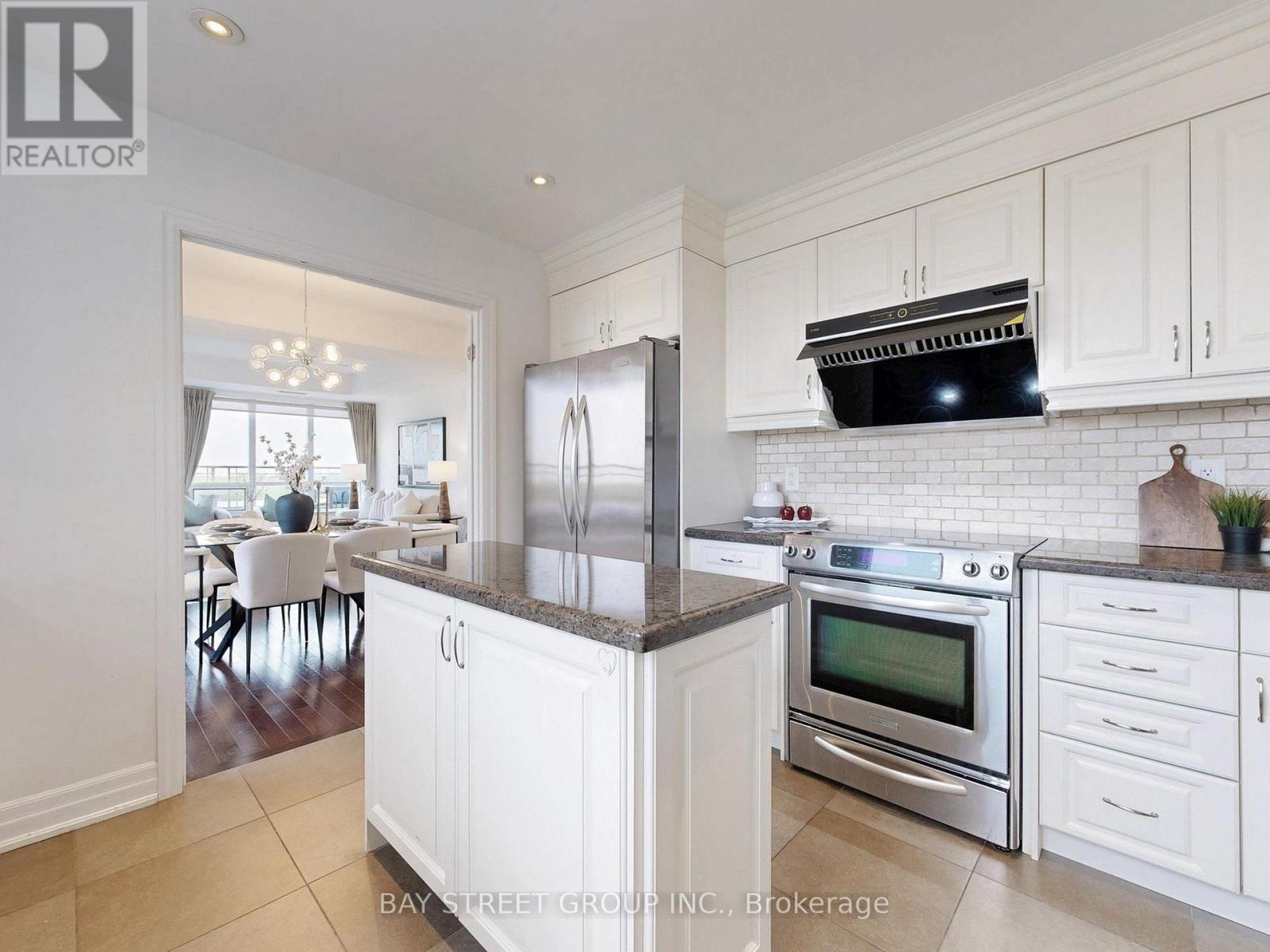 705 - 23 Rean Drive, Toronto (Bayview Village), Ontario  M2K 0A5 - Photo 16 - C12194468