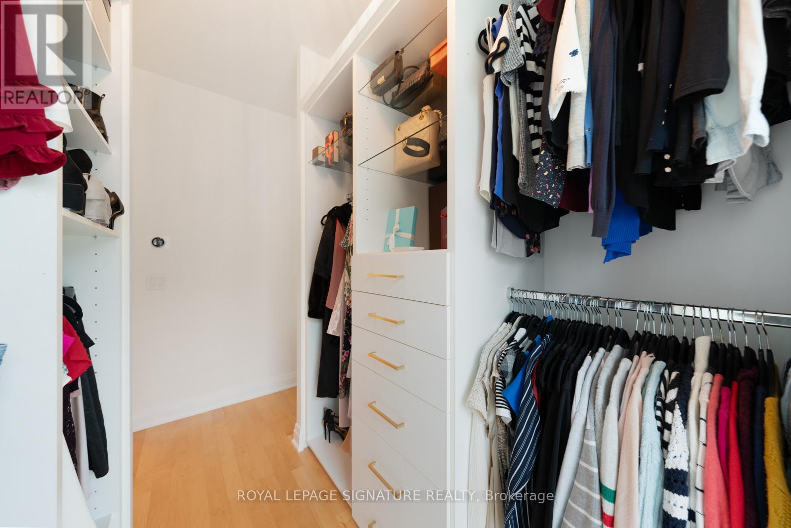 1406 - 333 Adelaide Street E, Toronto, Ontario  M5A 4T4 - Photo 18 - C12194555