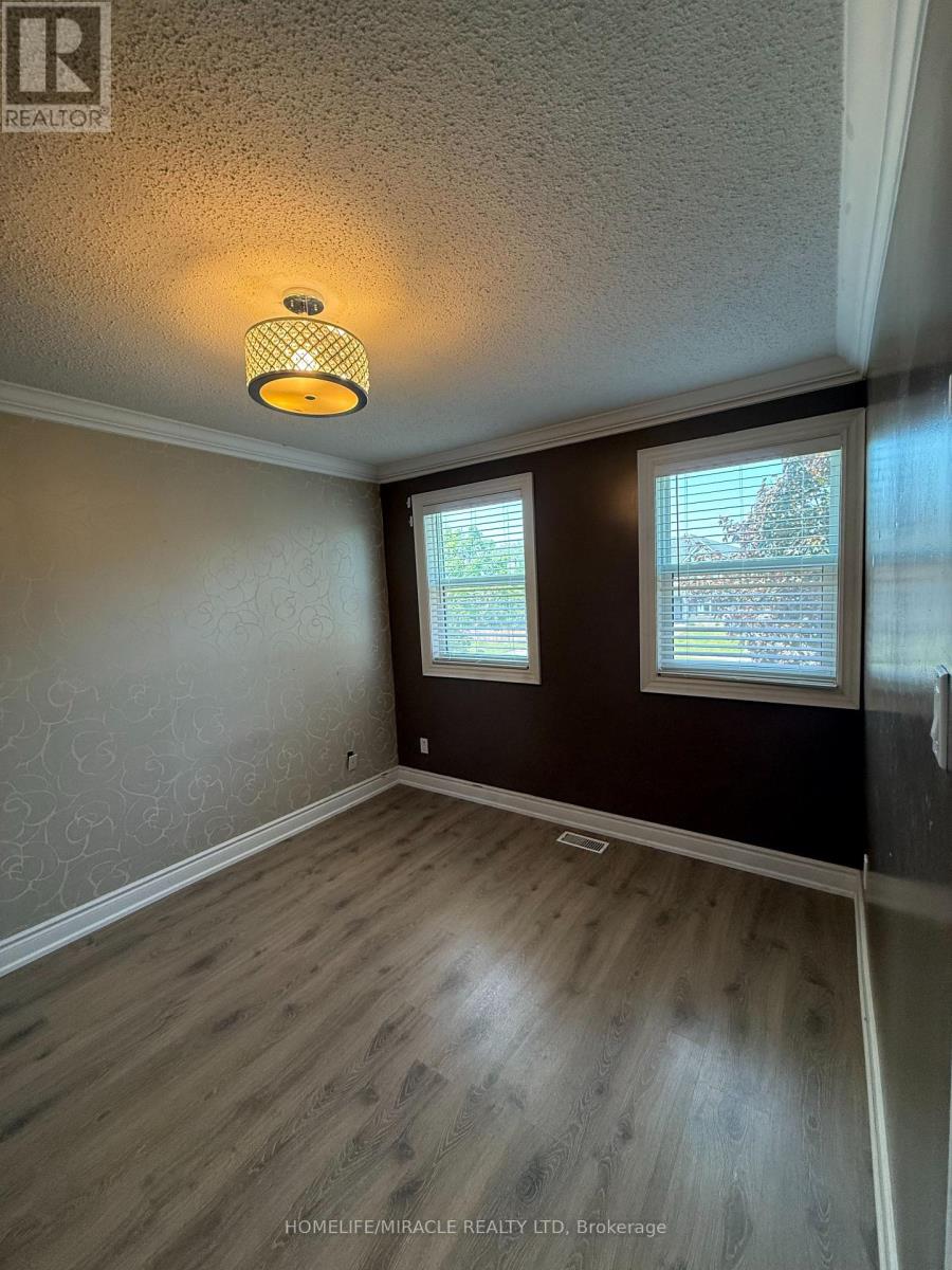 688 Highview Road, Pickering, Ontario  L1V 4V8 - Photo 20 - E12194495