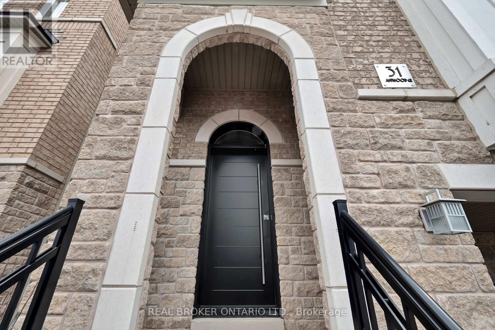 31 Mastwood Crescent, Toronto (Rouge), Ontario  M1C 0B3 - Photo 2 - E12194554