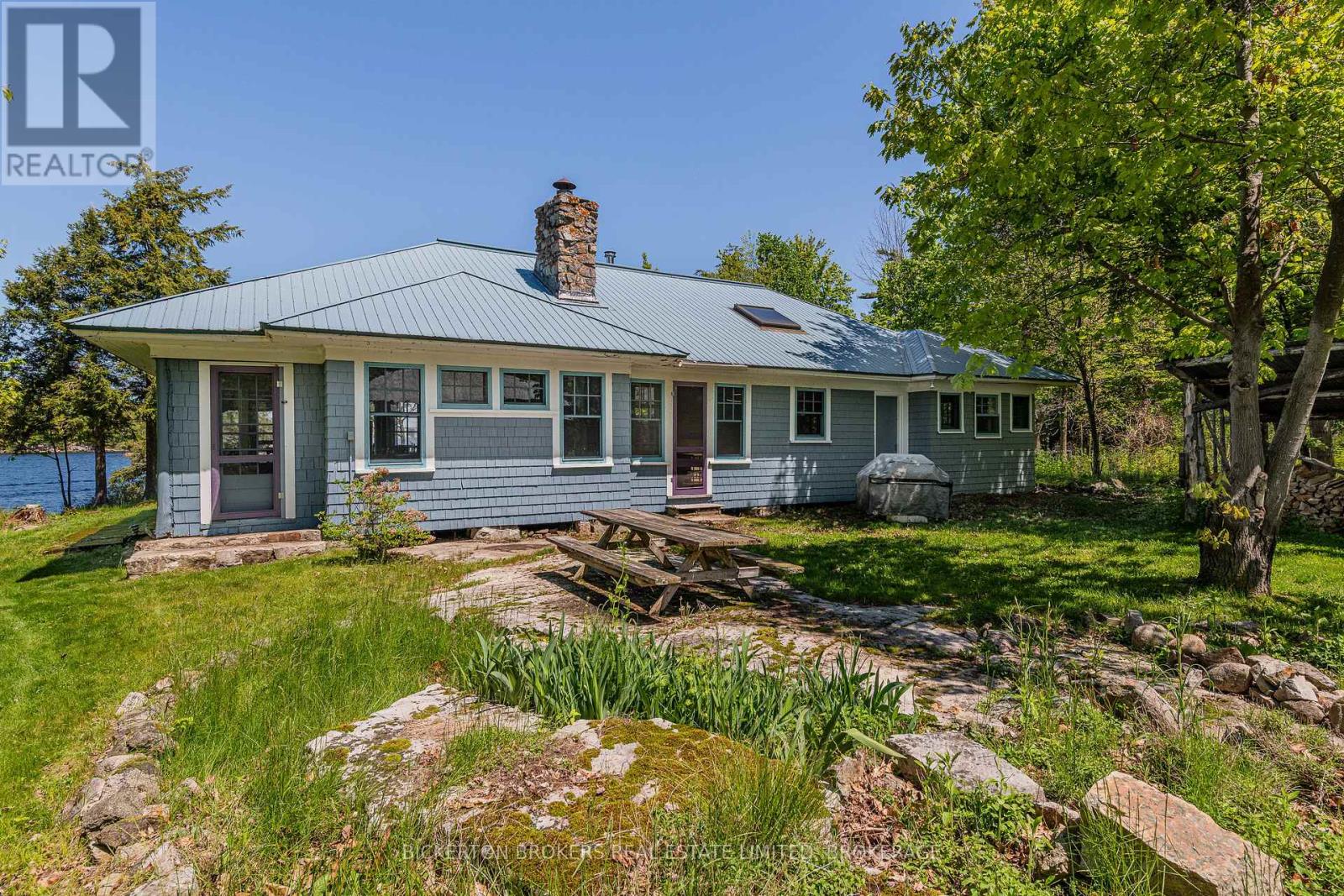16 Hay Island, Leeds And The Thousand Islands, Ontario  K0E 1L0 - Photo 13 - X12194638
