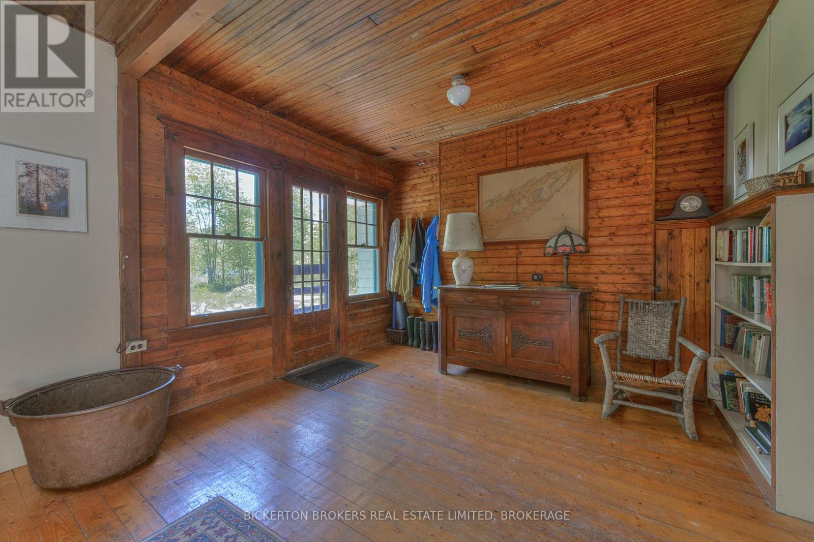 16 Hay Island, Leeds And The Thousand Islands, Ontario  K0E 1L0 - Photo 19 - X12194638