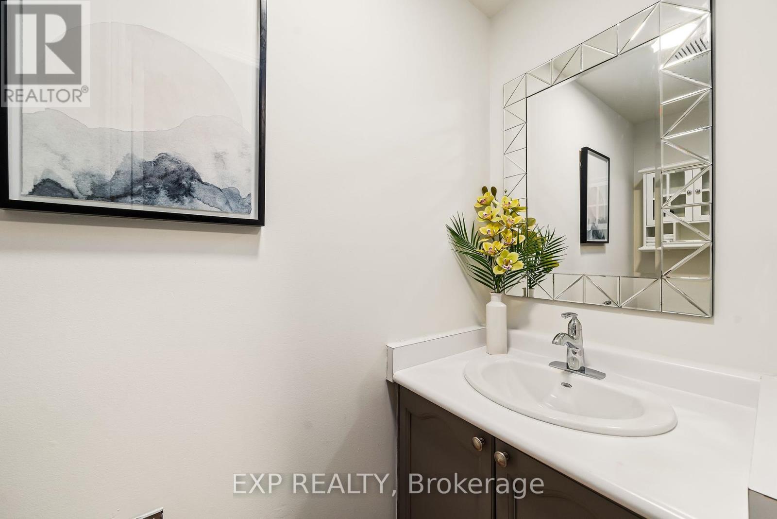 841 Chipping Park Boulevard, Cobourg, Ontario  K9A 5L2 - Photo 22 - X12194652
