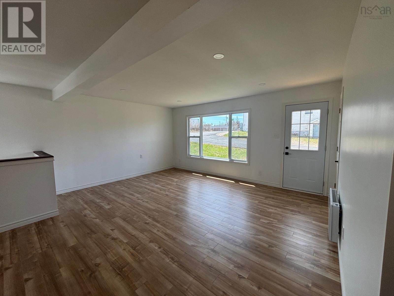 3511 Mary Avenue, New Waterford, Nova Scotia  B1H 2A5 - Photo 13 - 202509751