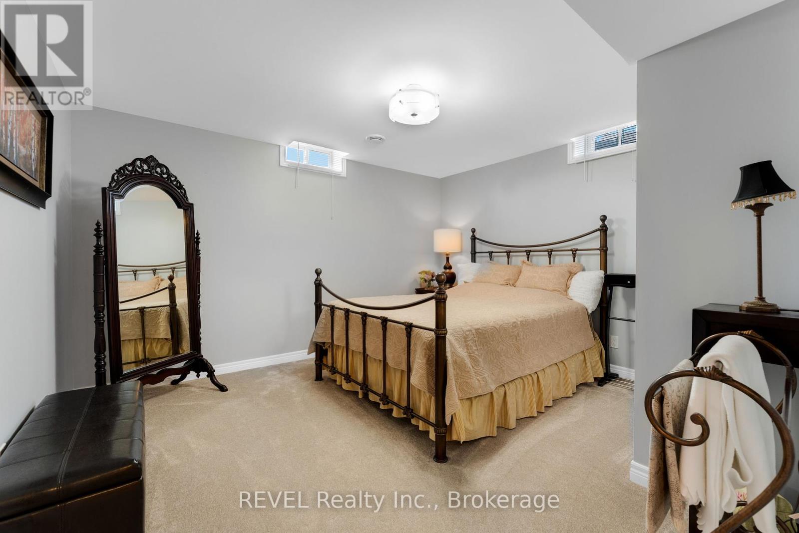 181 Hetram Court, Fort Erie (Crystal Beach), Ontario  L0S 1B0 - Photo 31 - X12194610