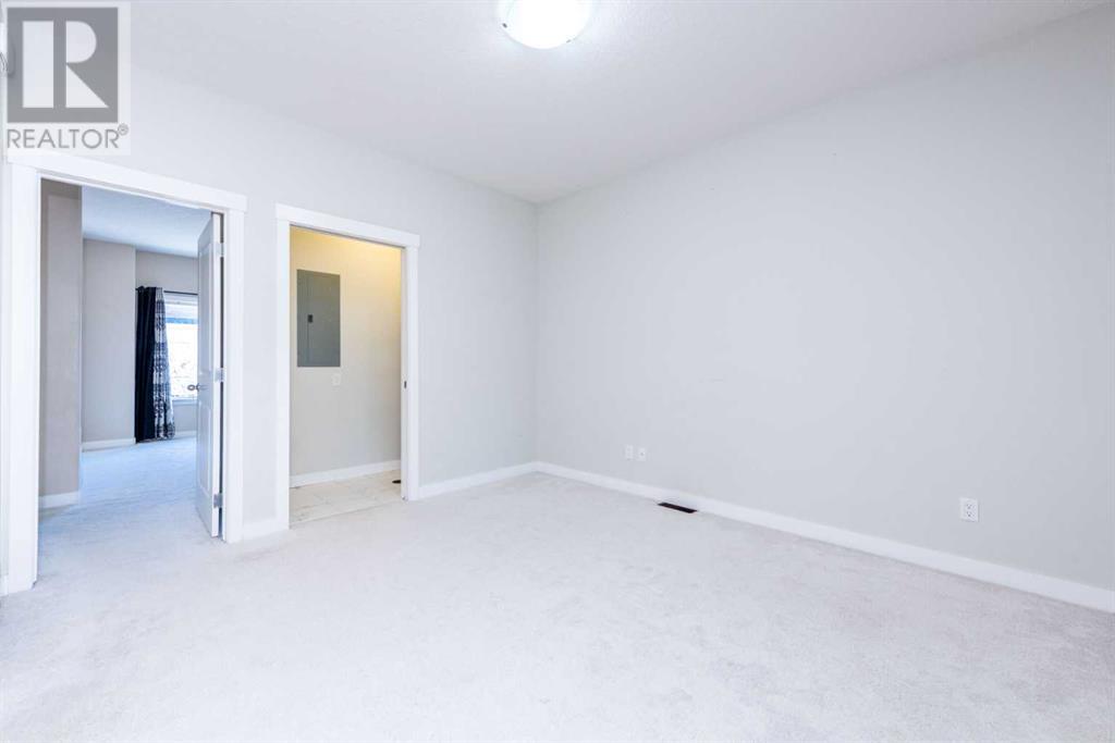 96 Cougar Ridge Landing Sw, Calgary, Alberta  T3H 0V4 - Photo 18 - A2218046