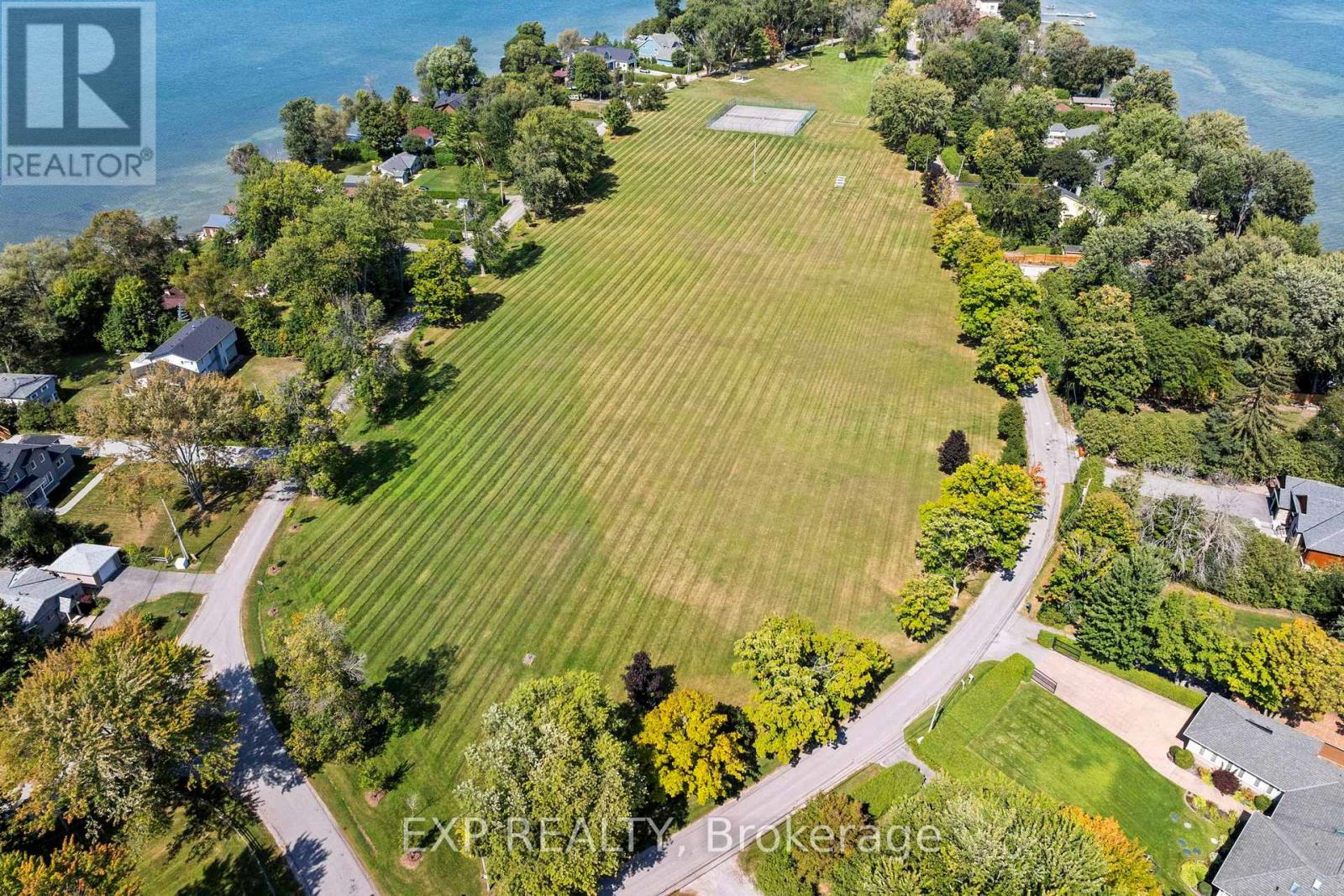 582 Duclos Point Road, Georgina (Virginia), Ontario  L0E 1N0 - Photo 42 - N12194552