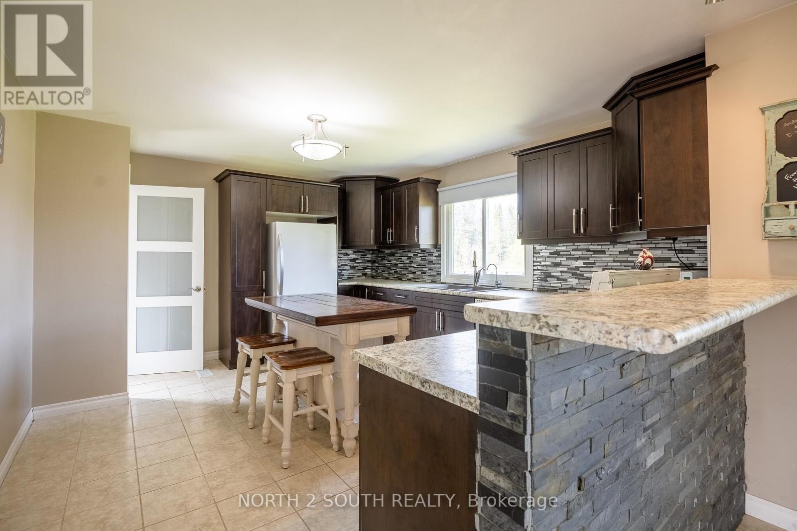 335147 Hwy 11 N, Englehart, Ontario  P0J 1H0 - Photo 11 - T12194511