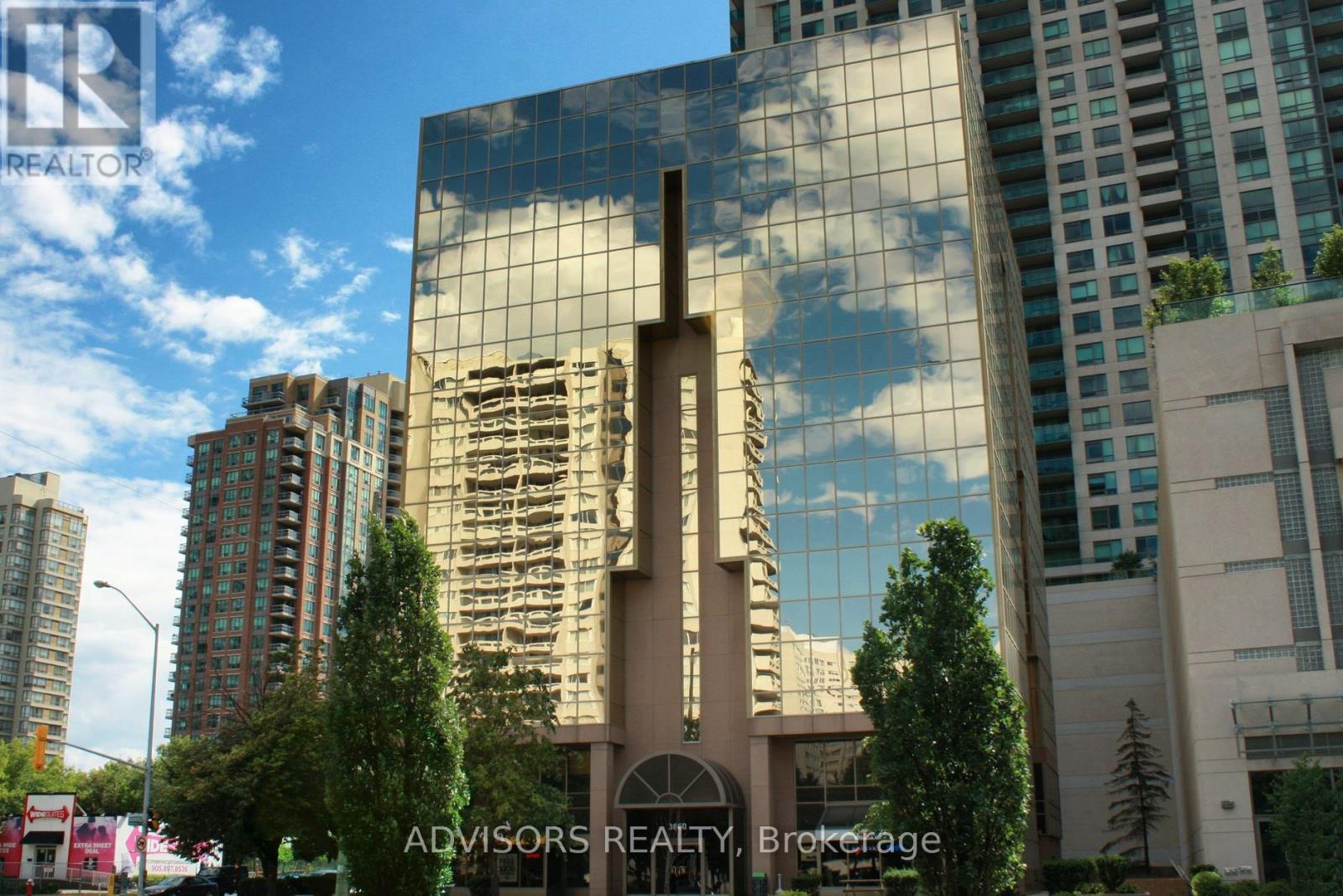 101 - 3660 Hurontario Street, Mississauga (City Centre), Ontario  L5B 3C4 - Photo 4 - W12194463