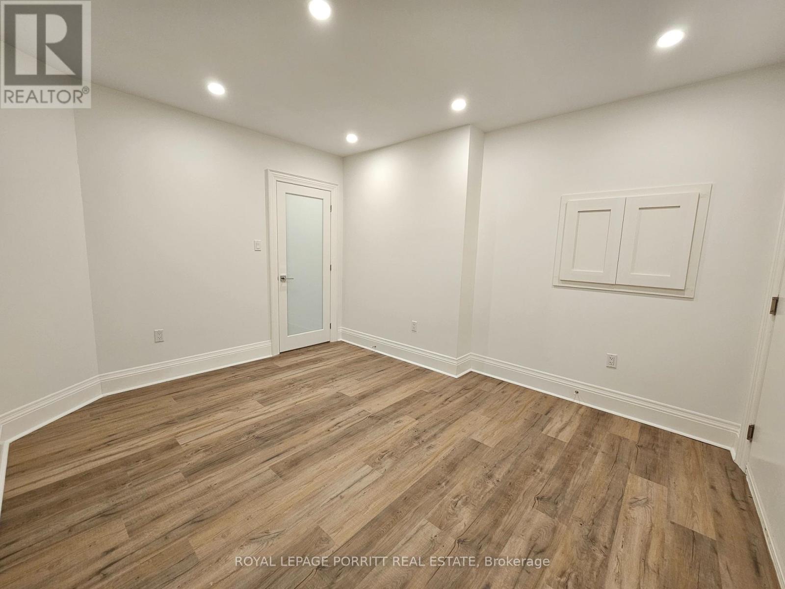 #lower - 45 Brule Crescent, Toronto (High Park-Swansea), Ontario  M6S 4H8 - Photo 15 - W12194480