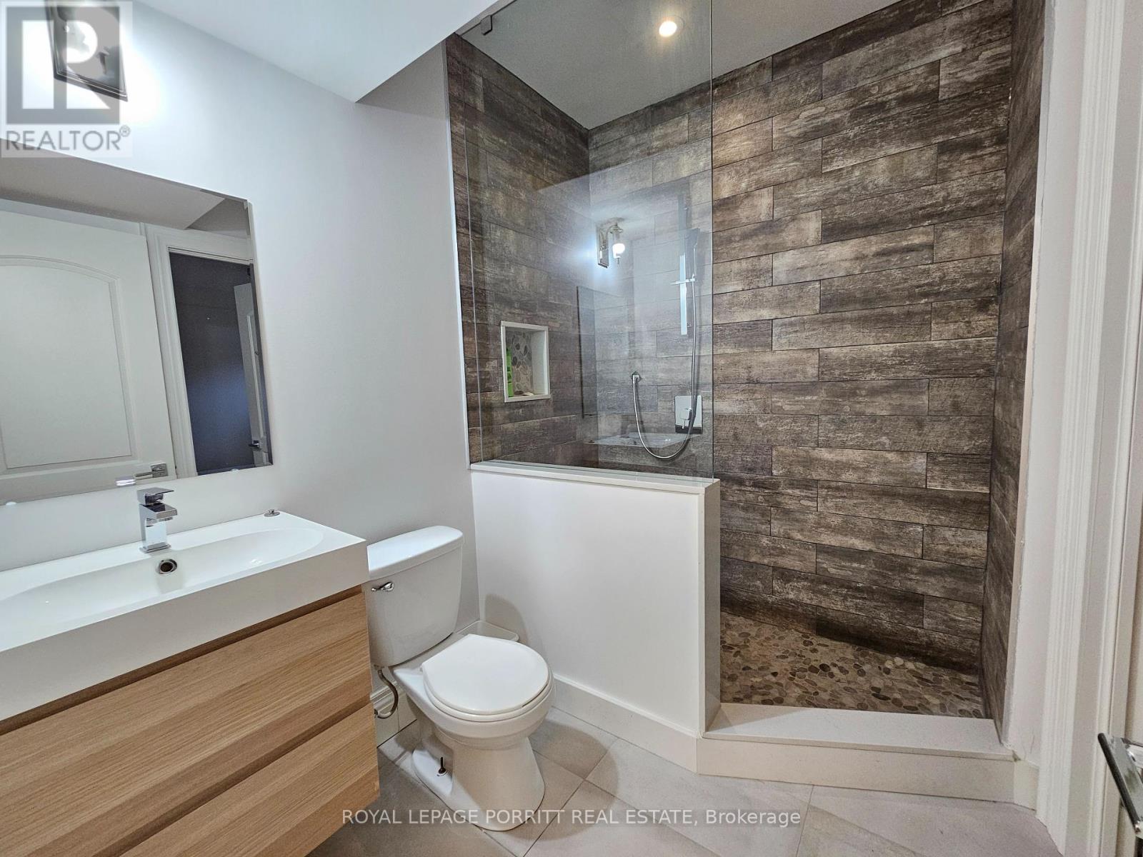 #lower - 45 Brule Crescent, Toronto (High Park-Swansea), Ontario  M6S 4H8 - Photo 18 - W12194480