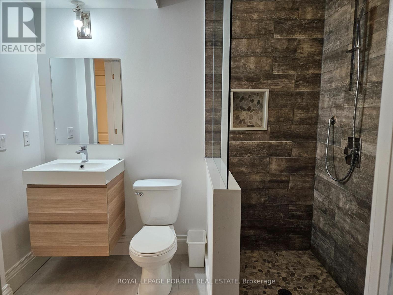 #lower - 45 Brule Crescent, Toronto (High Park-Swansea), Ontario  M6S 4H8 - Photo 19 - W12194480