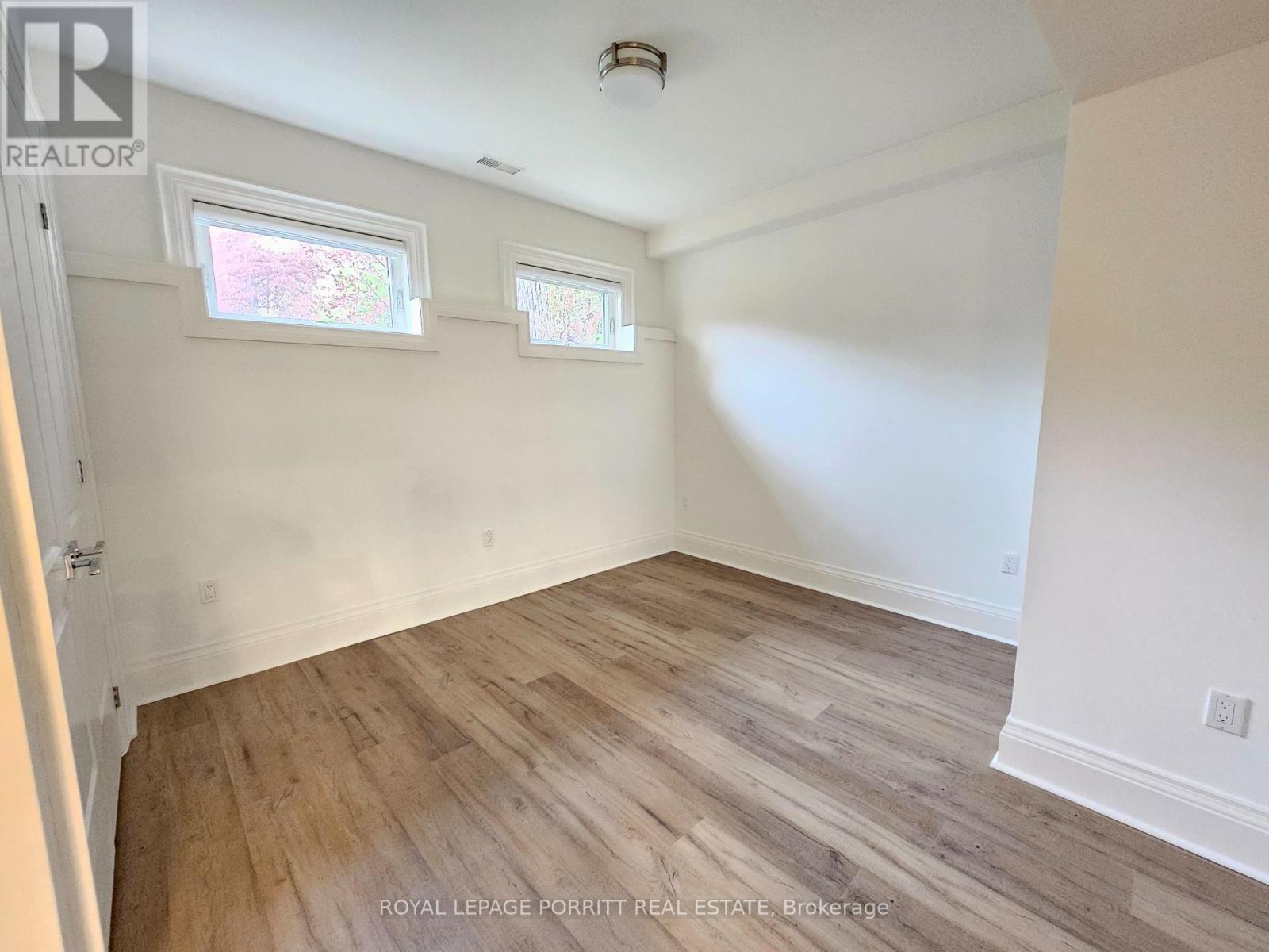 #lower - 45 Brule Crescent, Toronto (High Park-Swansea), Ontario  M6S 4H8 - Photo 8 - W12194480