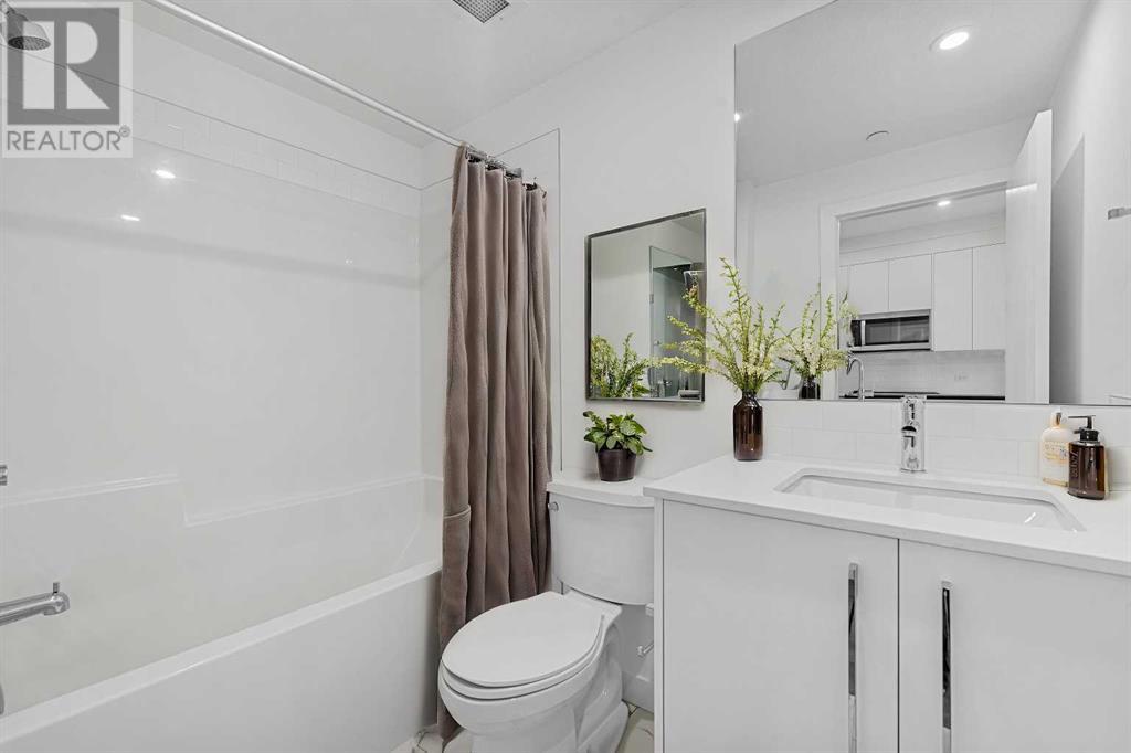 Property at 2201, 111 Wolf Creek Drive SE image 3