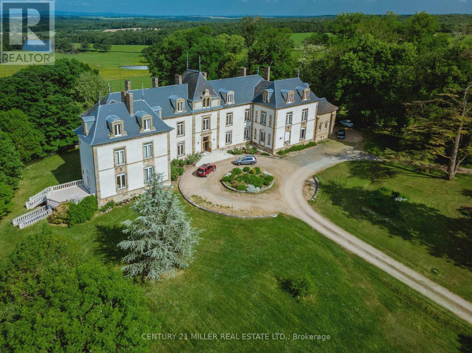 58720 Beaumont-Sardolles, France, Ontario   - Photo 1 - X12194548
