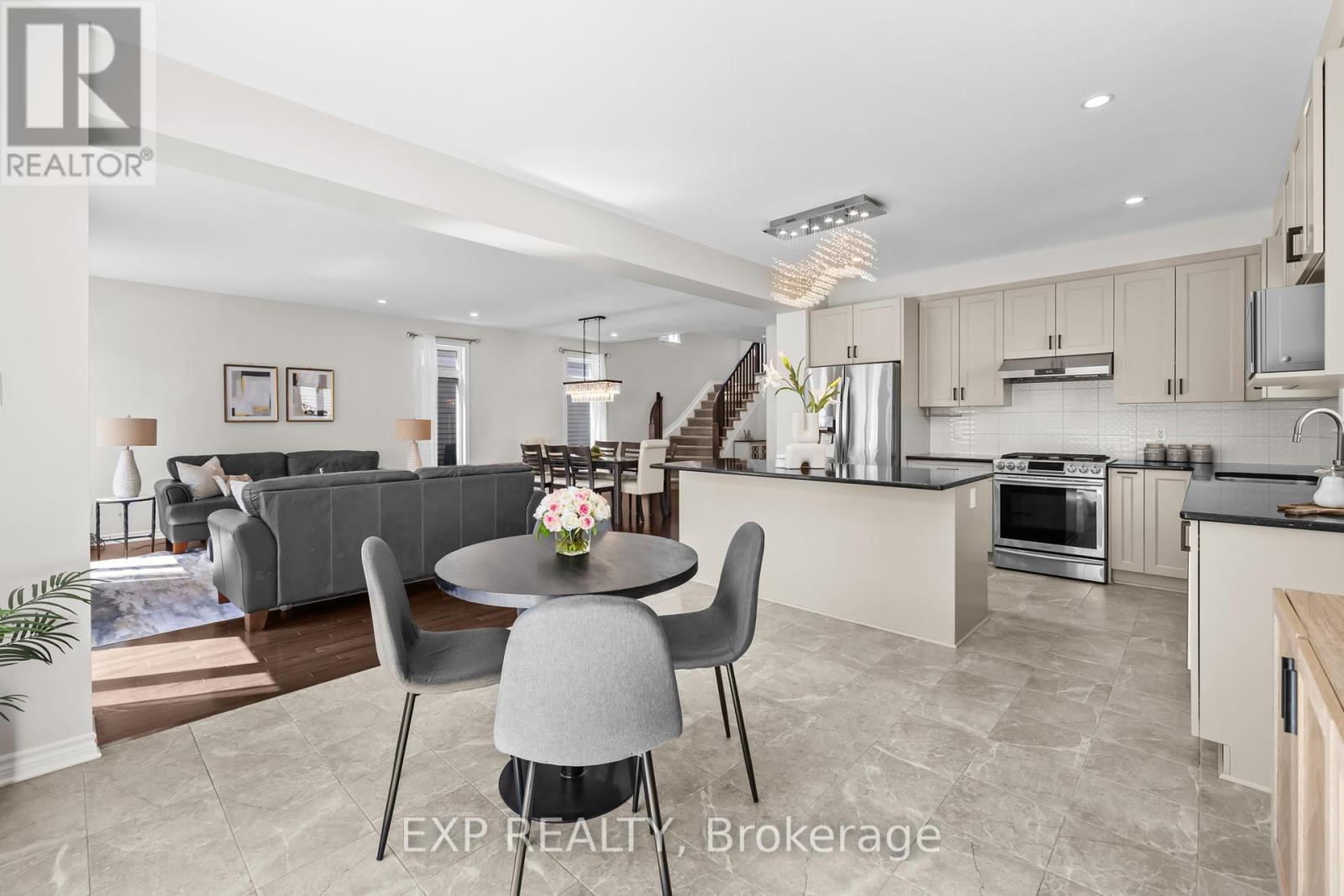531 Vivera Place, Ottawa, Ontario  K2S 0W2 - Photo 16 - X12194611