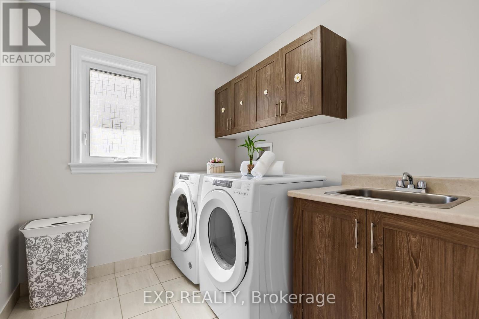 531 Vivera Place, Ottawa, Ontario  K2S 0W2 - Photo 23 - X12194611