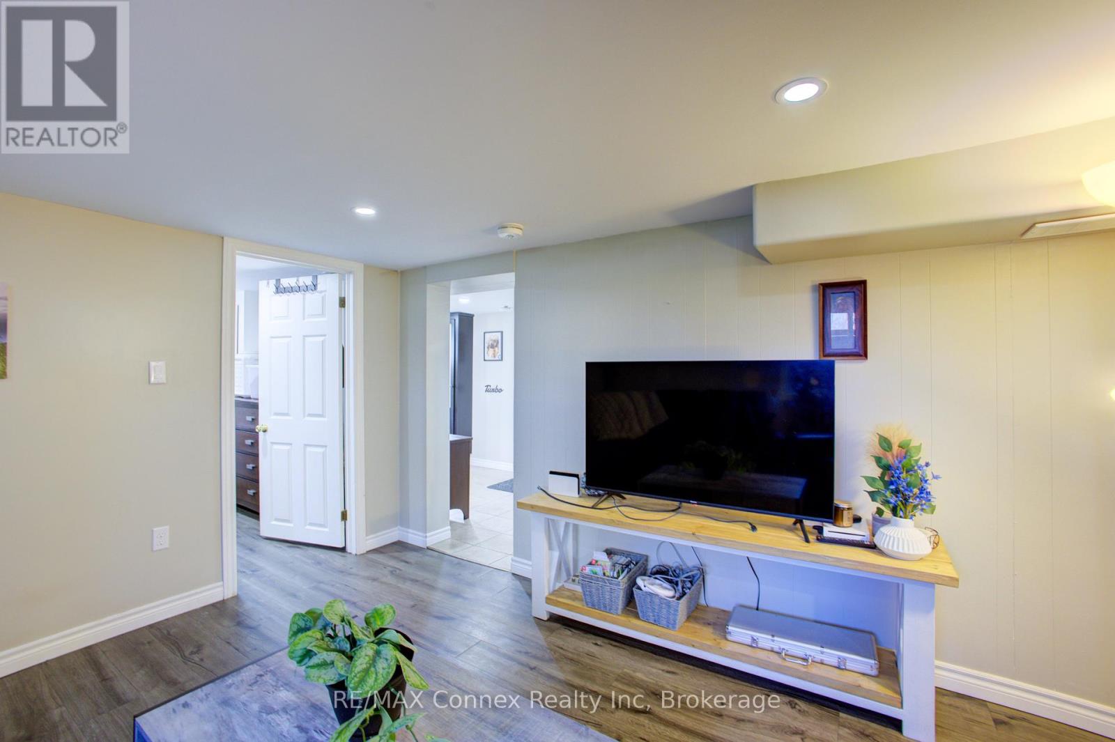 20 Laverne Avenue, Guelph, Ontario N1E 1Z1 - Photo 26 - X12194567