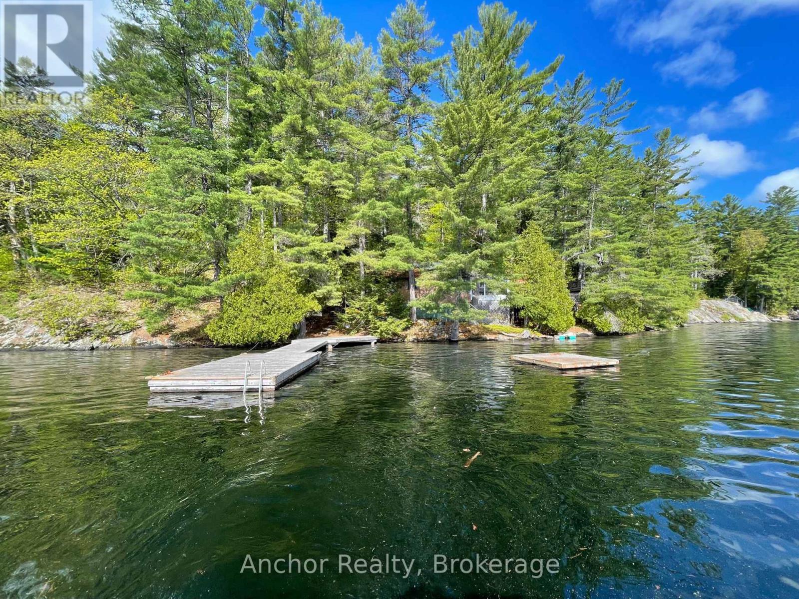 10145 Little Hawk West Sho, Algonquin Highlands, Ontario K0M 1S0 - Photo 2 - X12194618
