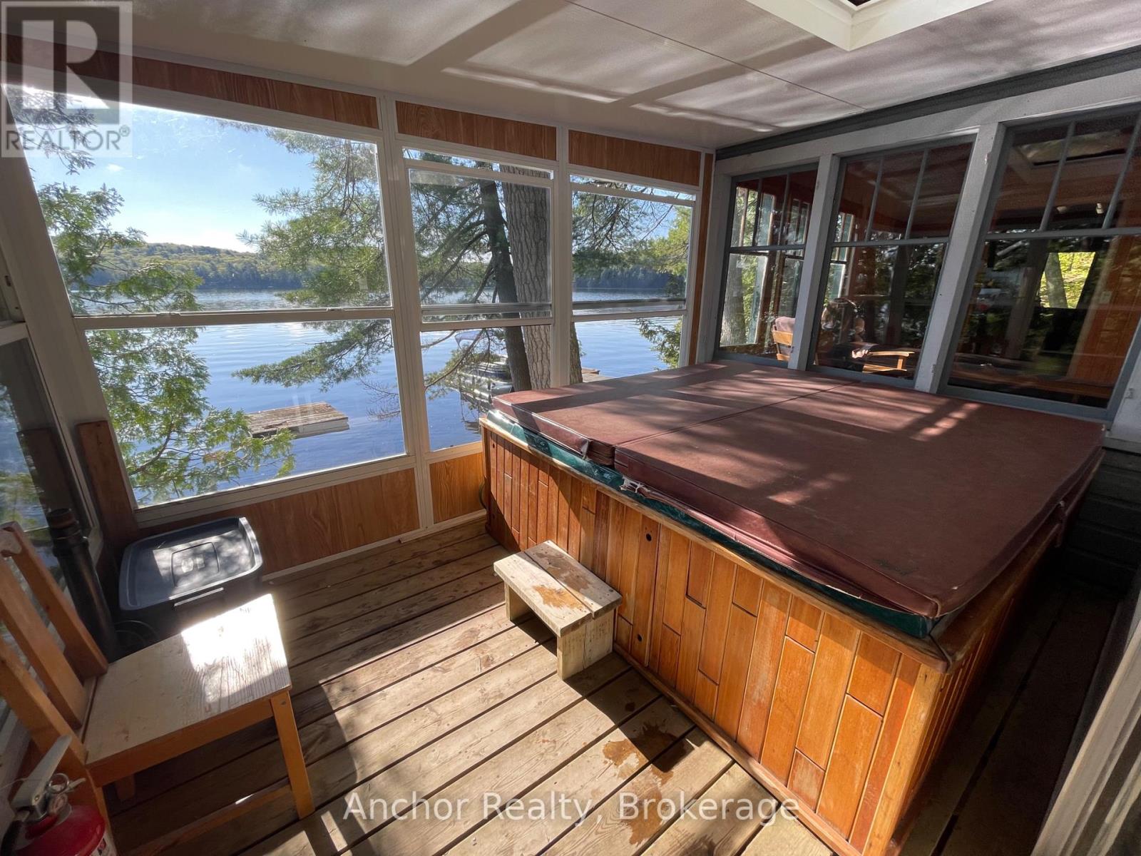 10145 Little Hawk West Sho, Algonquin Highlands, Ontario K0M 1S0 - Photo 28 - X12194618